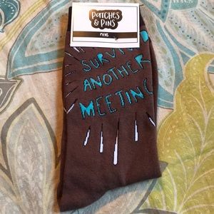 NWT Patches & Pins brown men's socks
